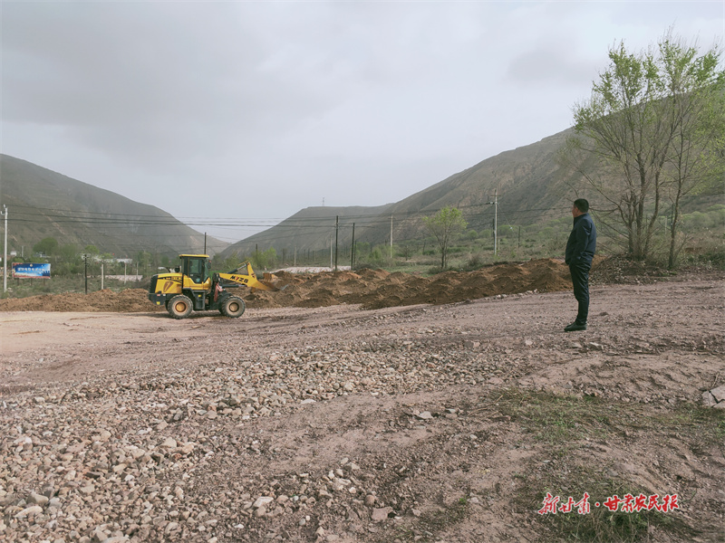 1695866986393355.jpg GetAttachment.jpg