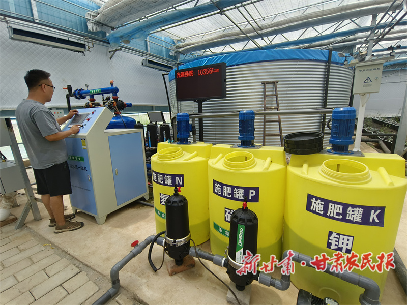 1762177992709746.jpg 1761814365310005457.jpg