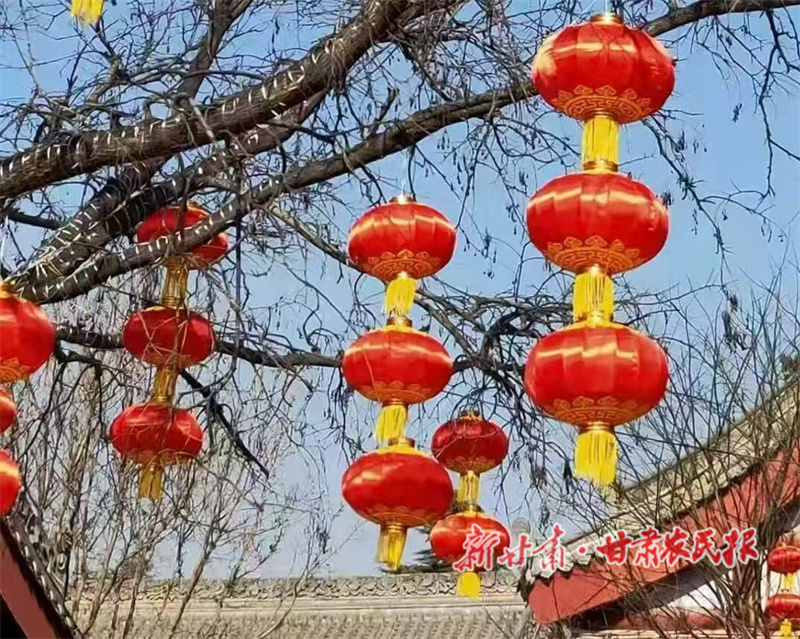 秦州區(qū)：紅燈籠點亮千年古城 文化味扮靚新春佳節(jié) 